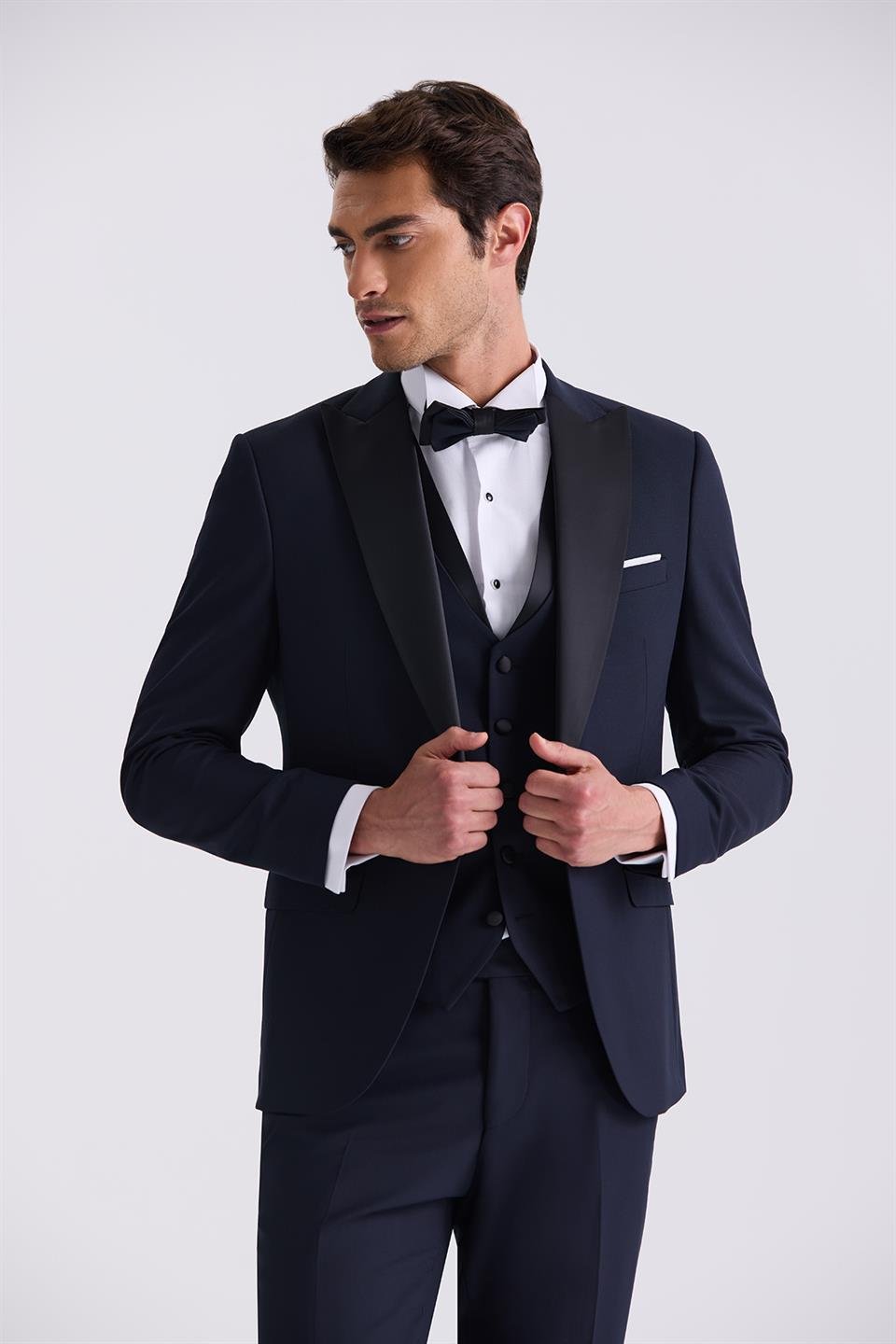 Navy Slim Fit Sharp Collar Tuxedo