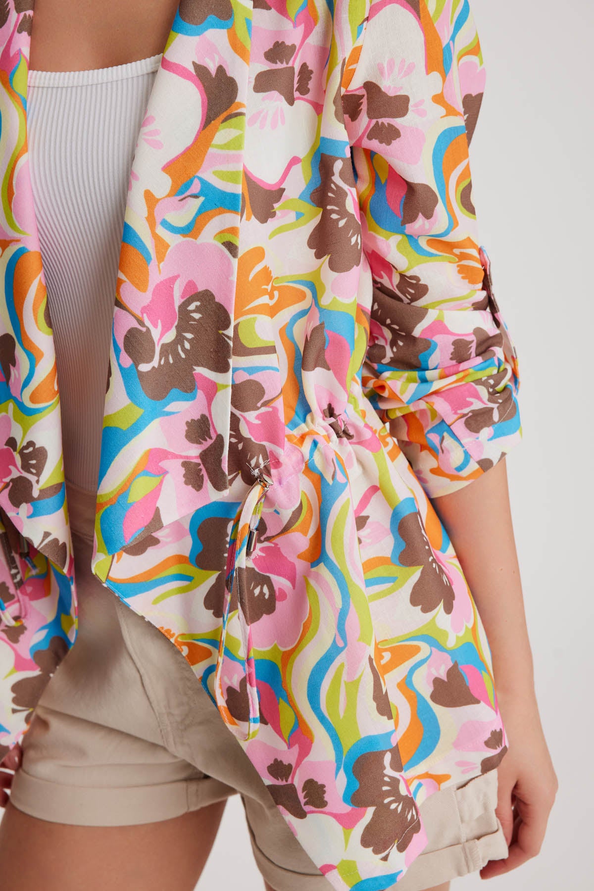 FLORAL PATTERN WAIST RUCKLED JACKET
