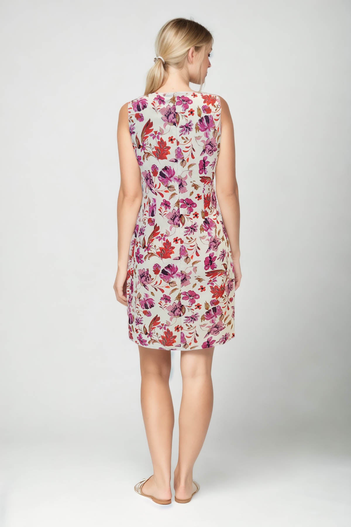 SLEEVELESS LINEN DRESS WITH FLOWER PATTERN