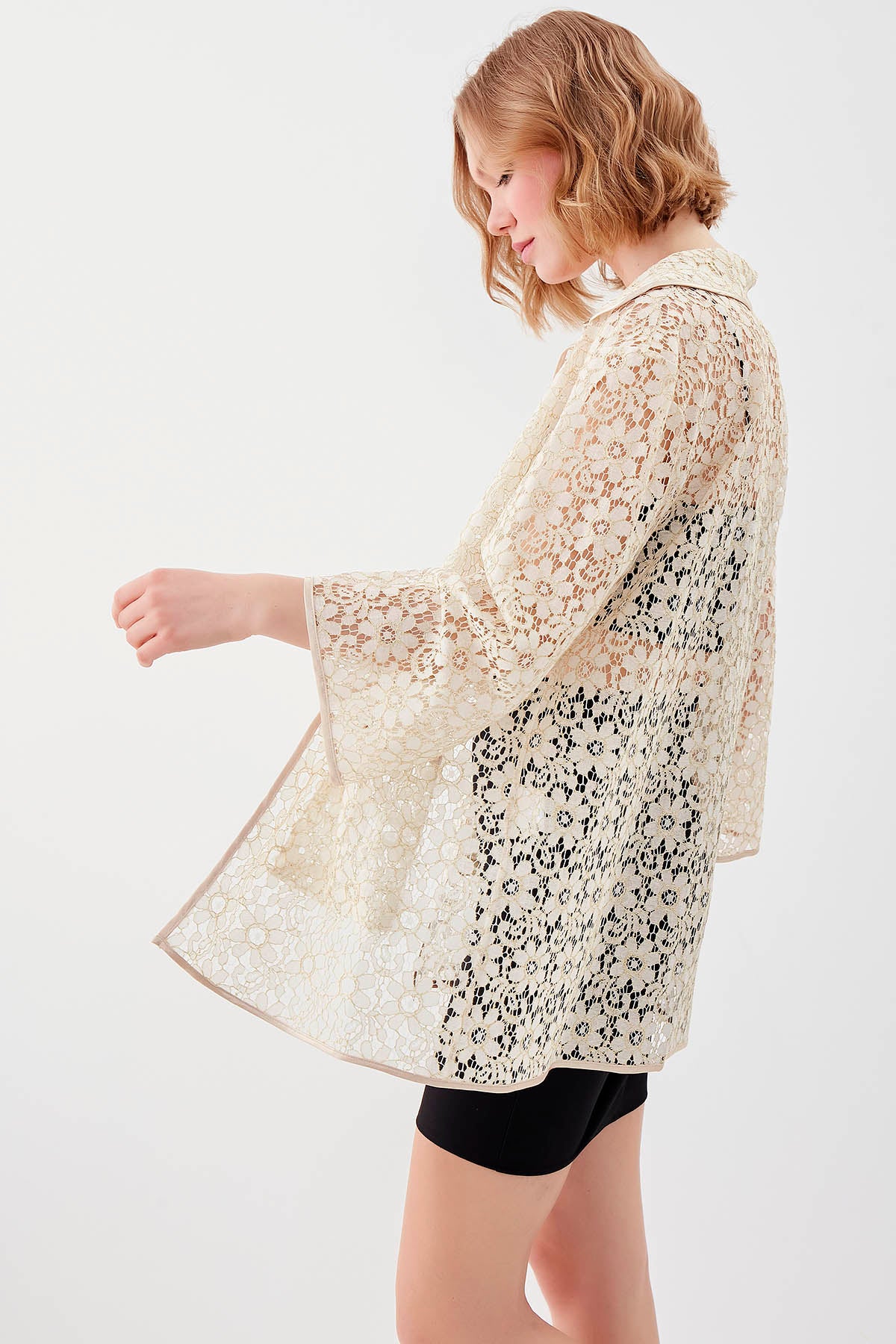 FLORAL PATTERNED TRANSPARENT CARDIGAN