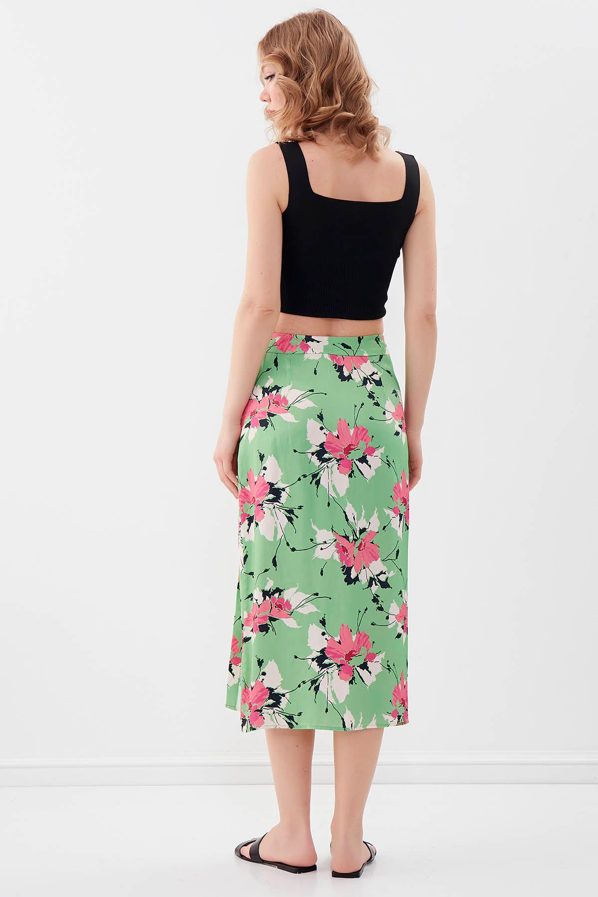 FLORAL MIDI-SIZE SATIN SKIRT