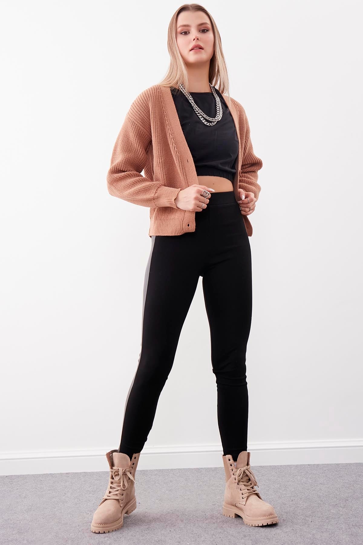 HIGH-WAIST TIGHTS WITH LEATHER STRIPES