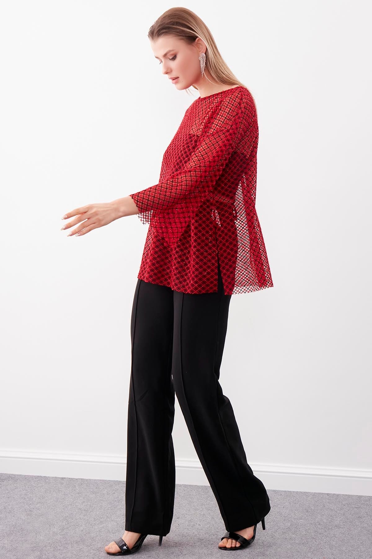 TRANSPARENT PATTERNED BLOUSE