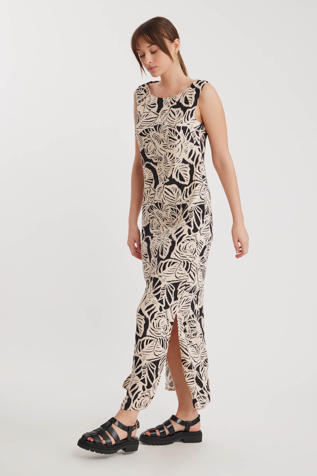 CLASSIC PATTERNED SIDE LONG DRESS WITH SPLIT