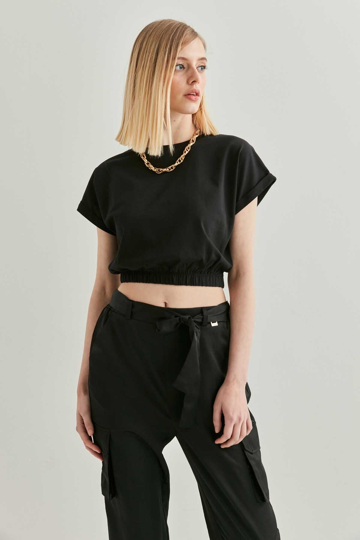 LOW SLEEVE ELASTANE WAIST TOP