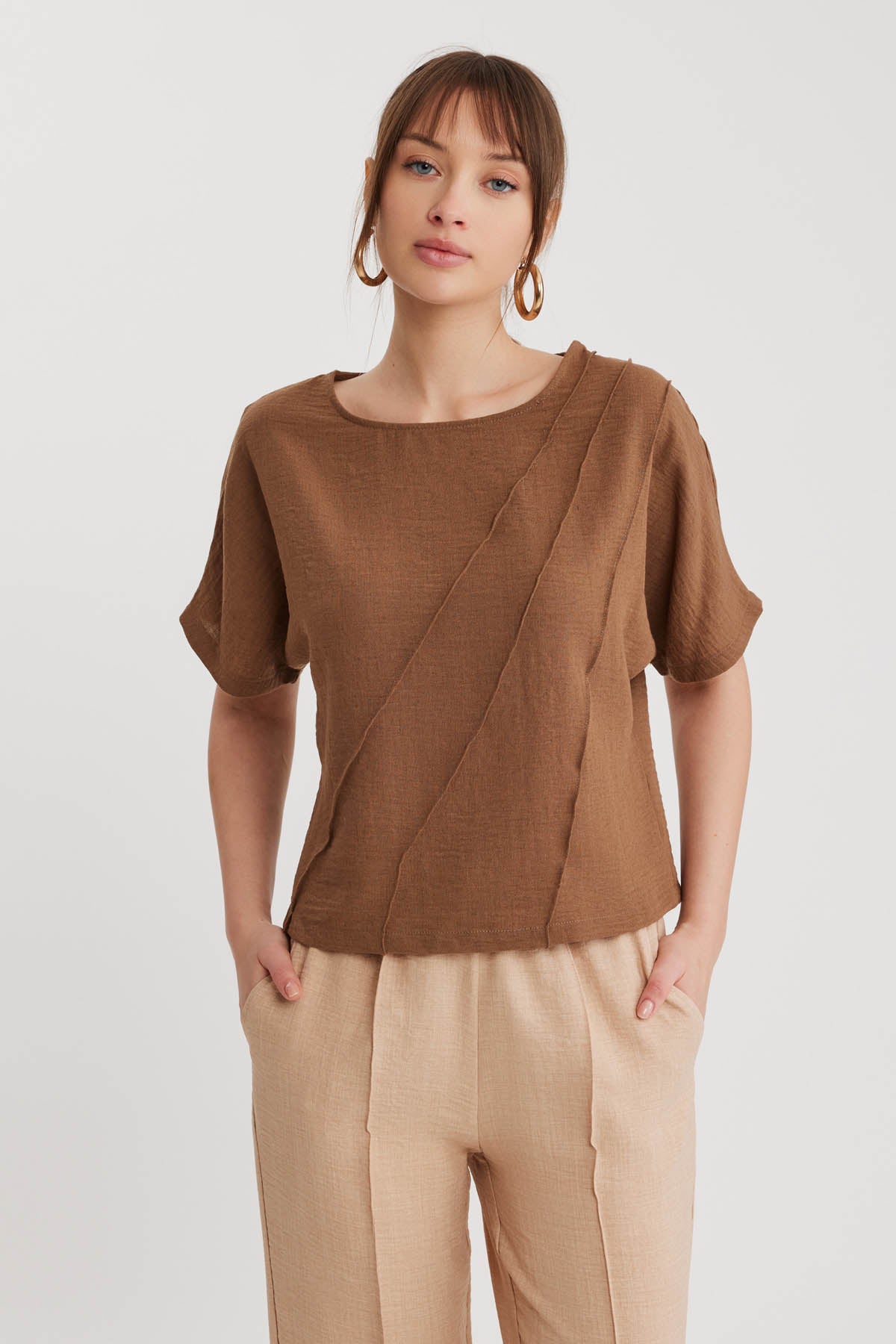 LOW SHOULDER DETAIL BLOUSE