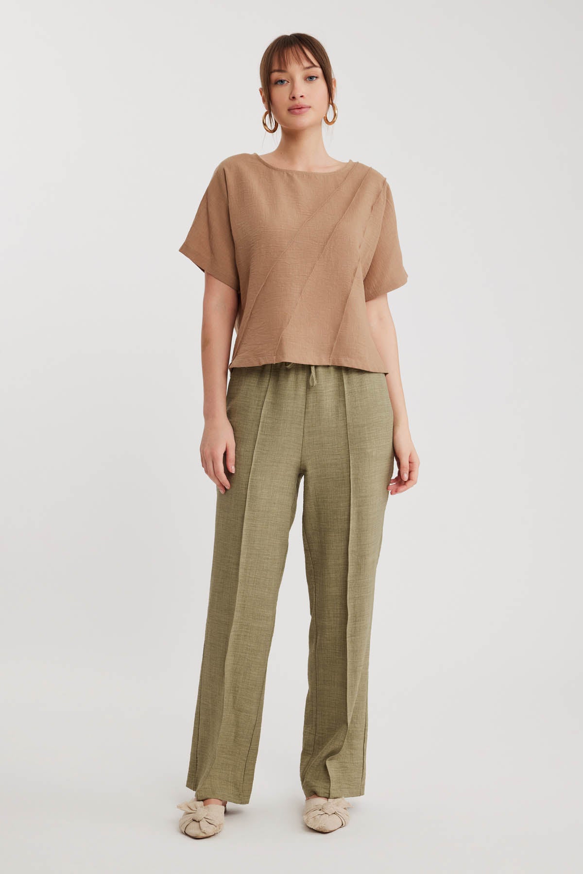 LOW SHOULDER DETAIL BLOUSE