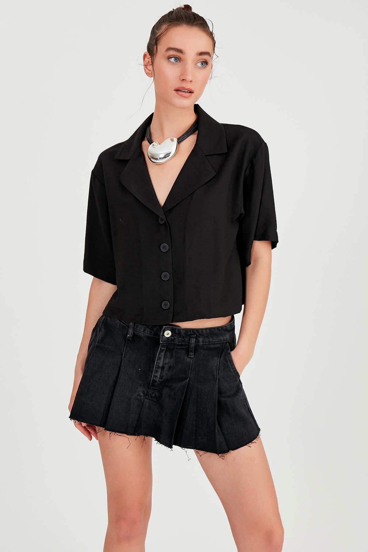 LOW SHOULDER LOOSE SHIRT