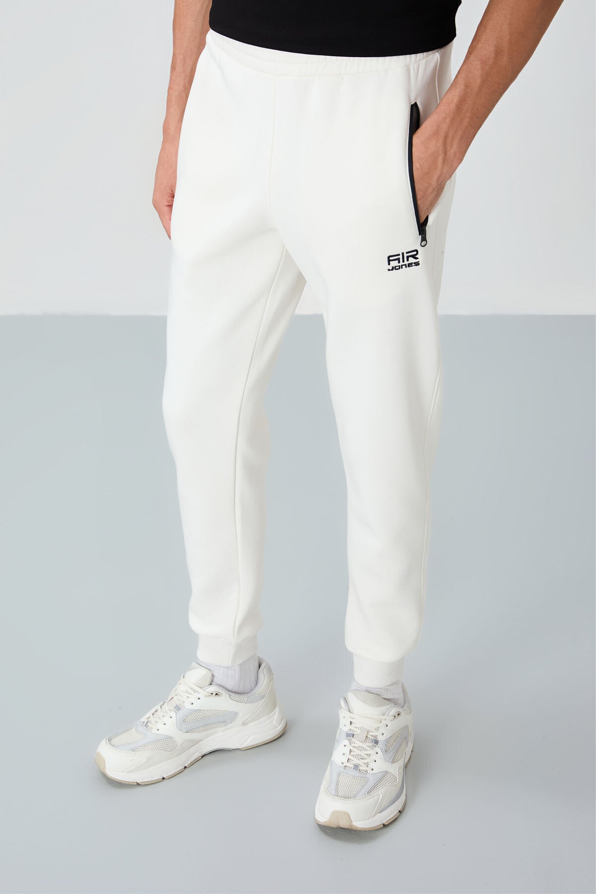 Cesar Ecru Beige Striped Men's Tracksuit Bottom - 84929