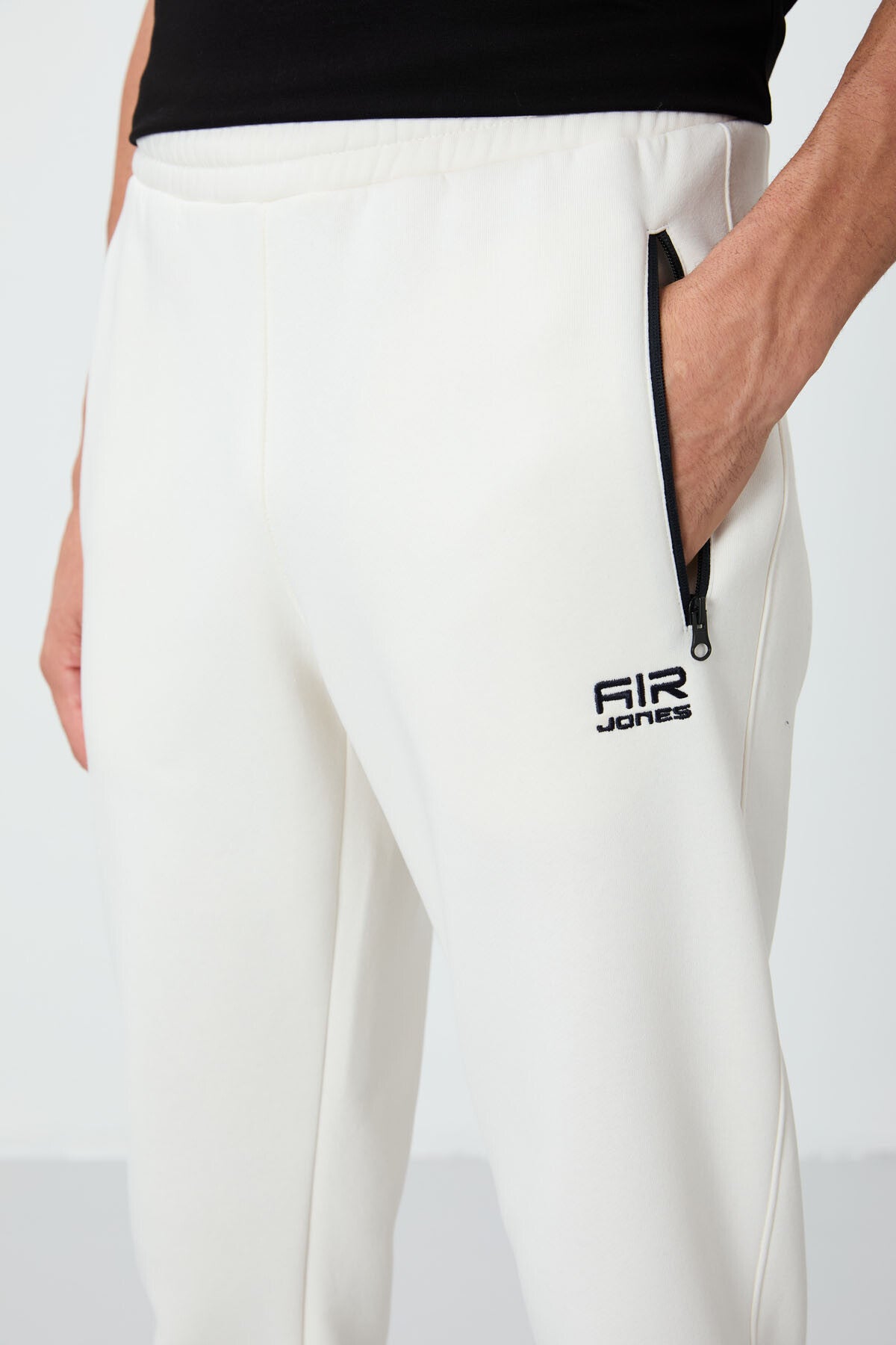 Cesar Ecru Beige Striped Men's Tracksuit Bottom - 84929