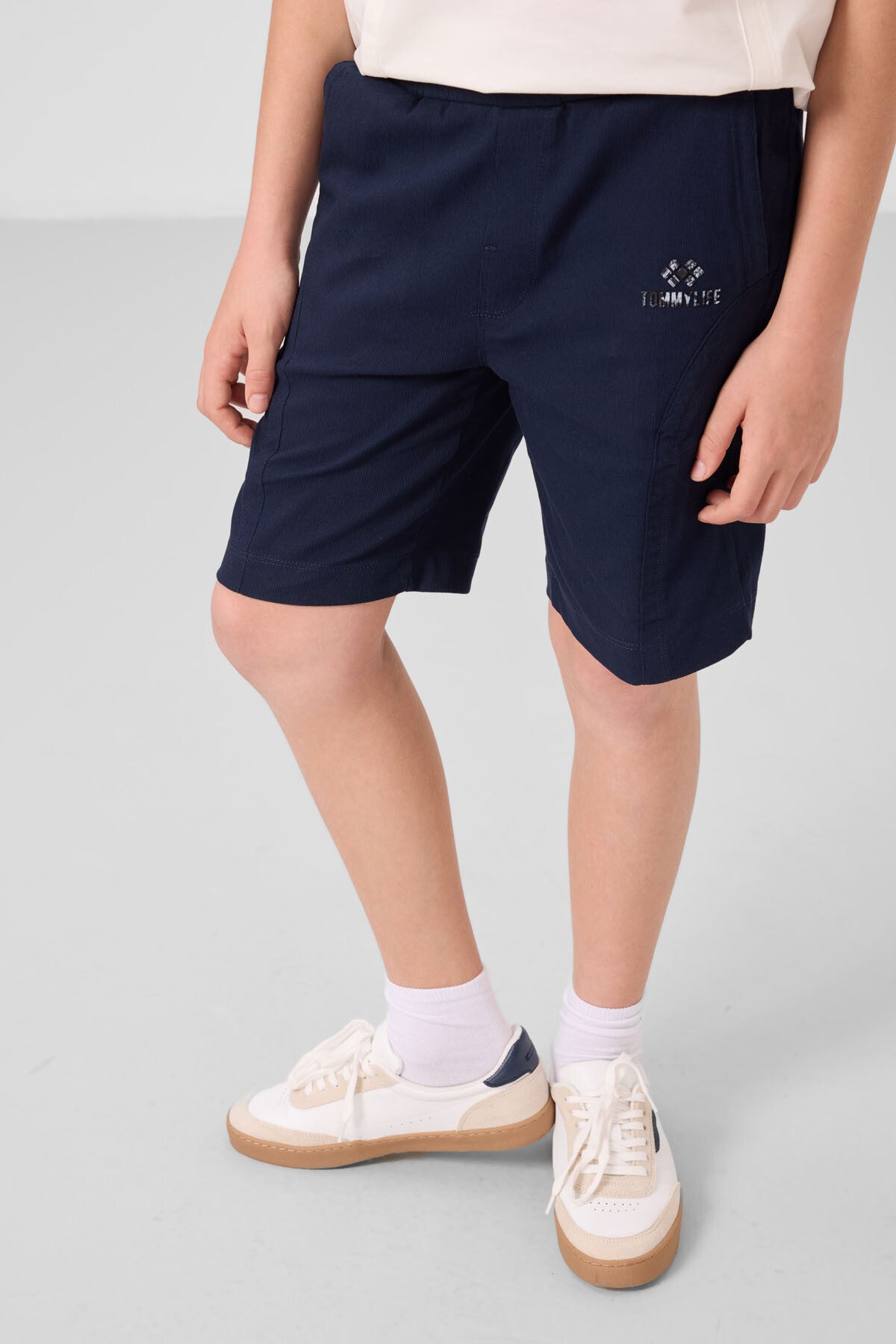 The oversized cotton oversized fit woven lightweight elastic Chino shorts set - 11276