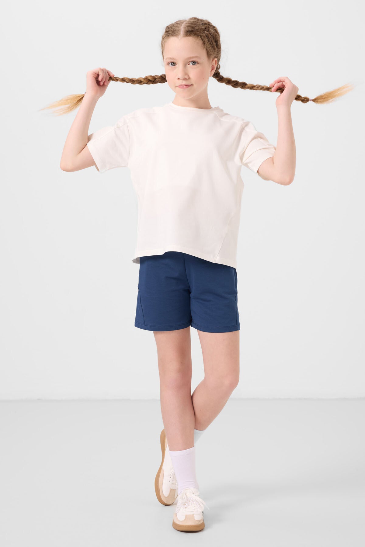 Ekru-Parliament Cotton Soft Woven Standard Fit Basic Girls Shorts Set - 75184