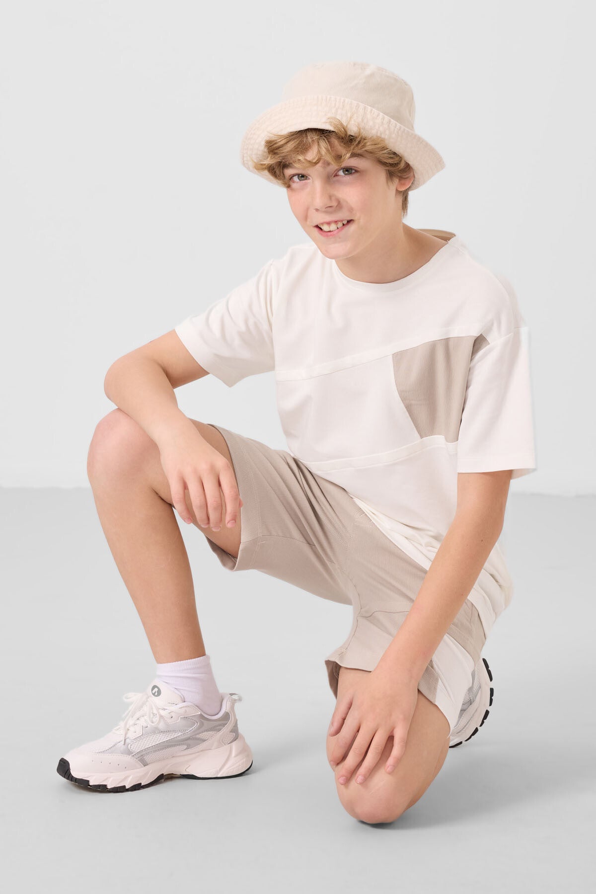 Oversized Fit Weaving Lightweight Flexible Chino Shorts Set - 11275
