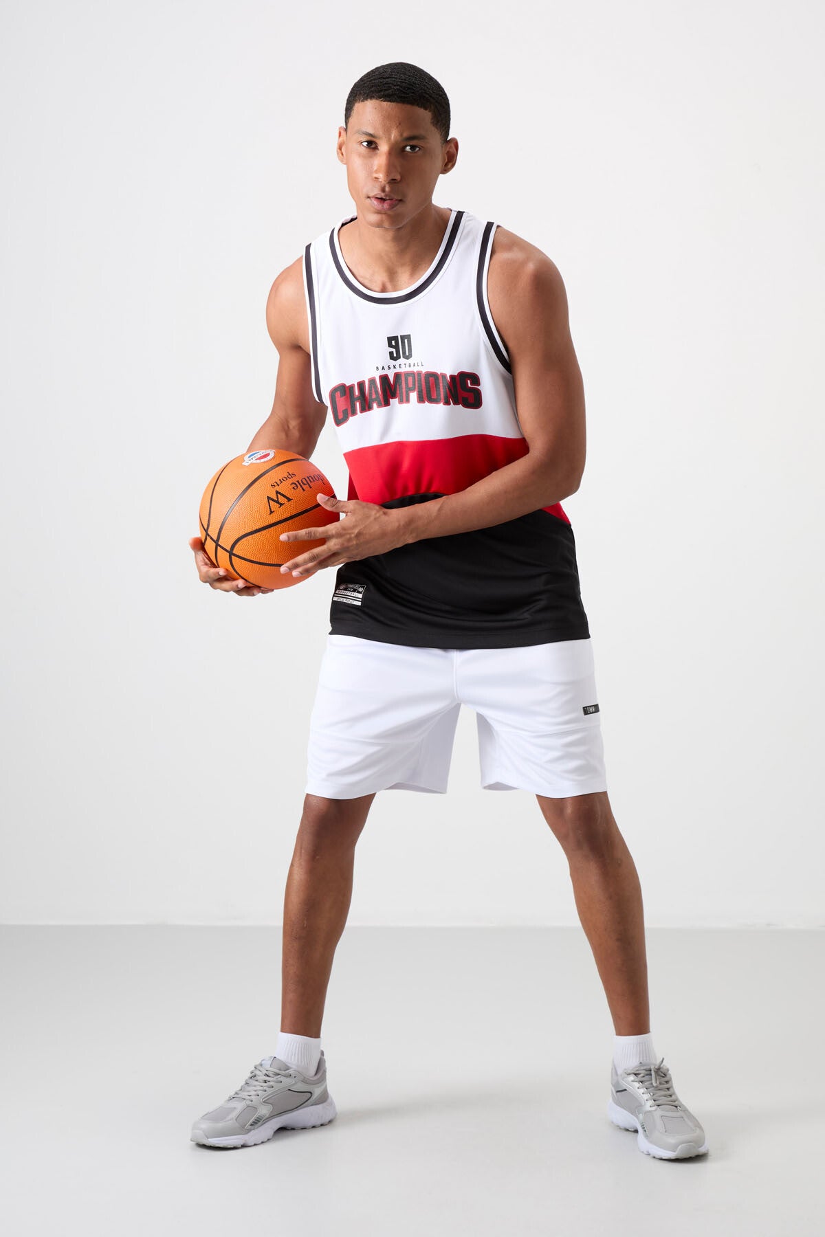 Black Polyester Breathable Textured Thin Flexible Standard Fit Men's Basketball Singlet - 88395