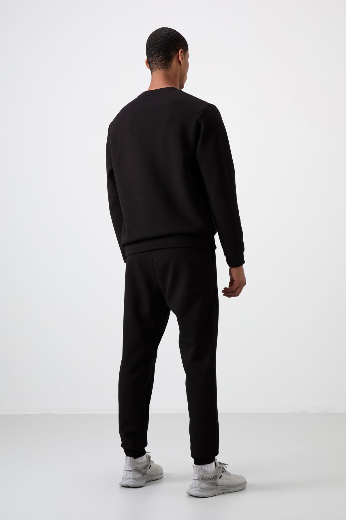 Black - Black Cotton Thick Soft Textured Comfort Fit Embroidered Men's Tracksuit Set - 85254