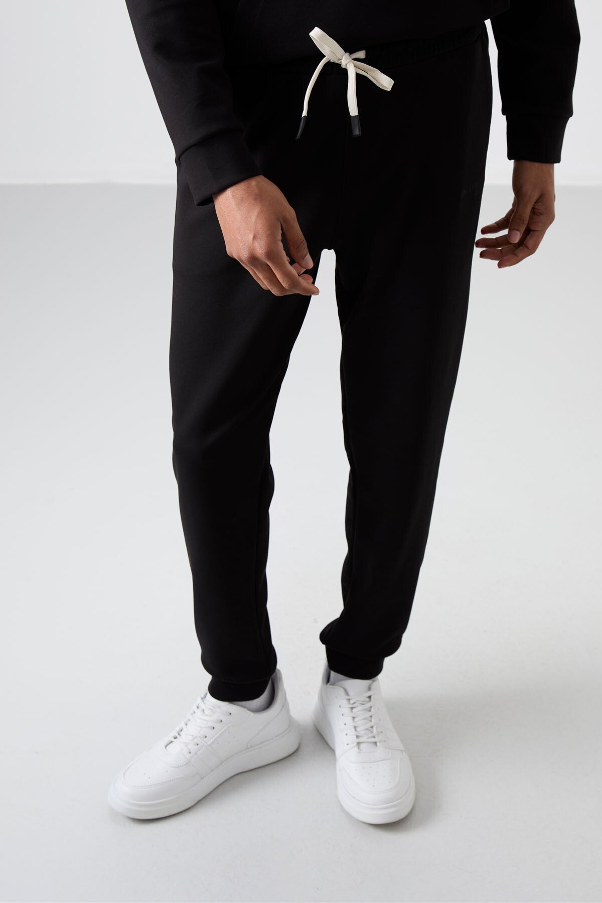 Black - Black Cotton Thick Soft Textured Comfort Fit Embroidered Men's Tracksuit Set - 85255