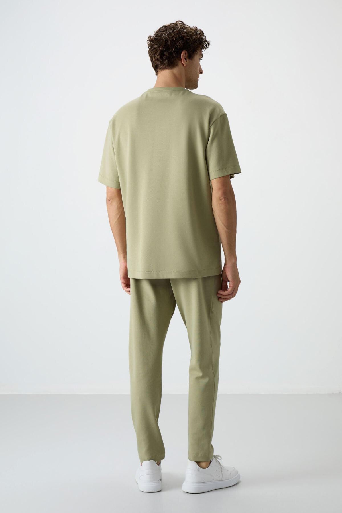 Oversize Fit Basic Men Tracksuit Set - 85251