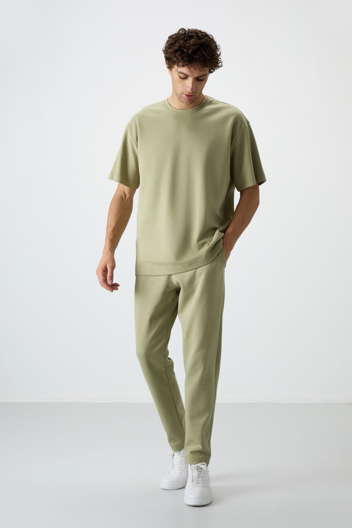 Oversize Fit Basic Men Tracksuit Set - 85251