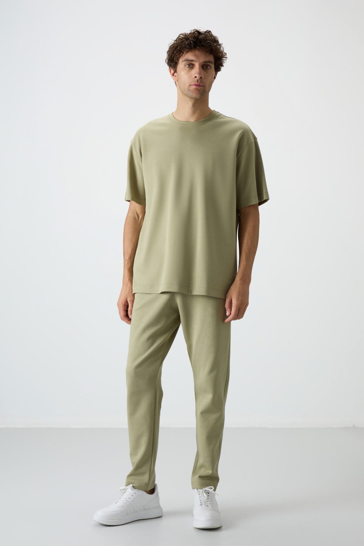Oversize Fit Basic Men Tracksuit Set - 85251