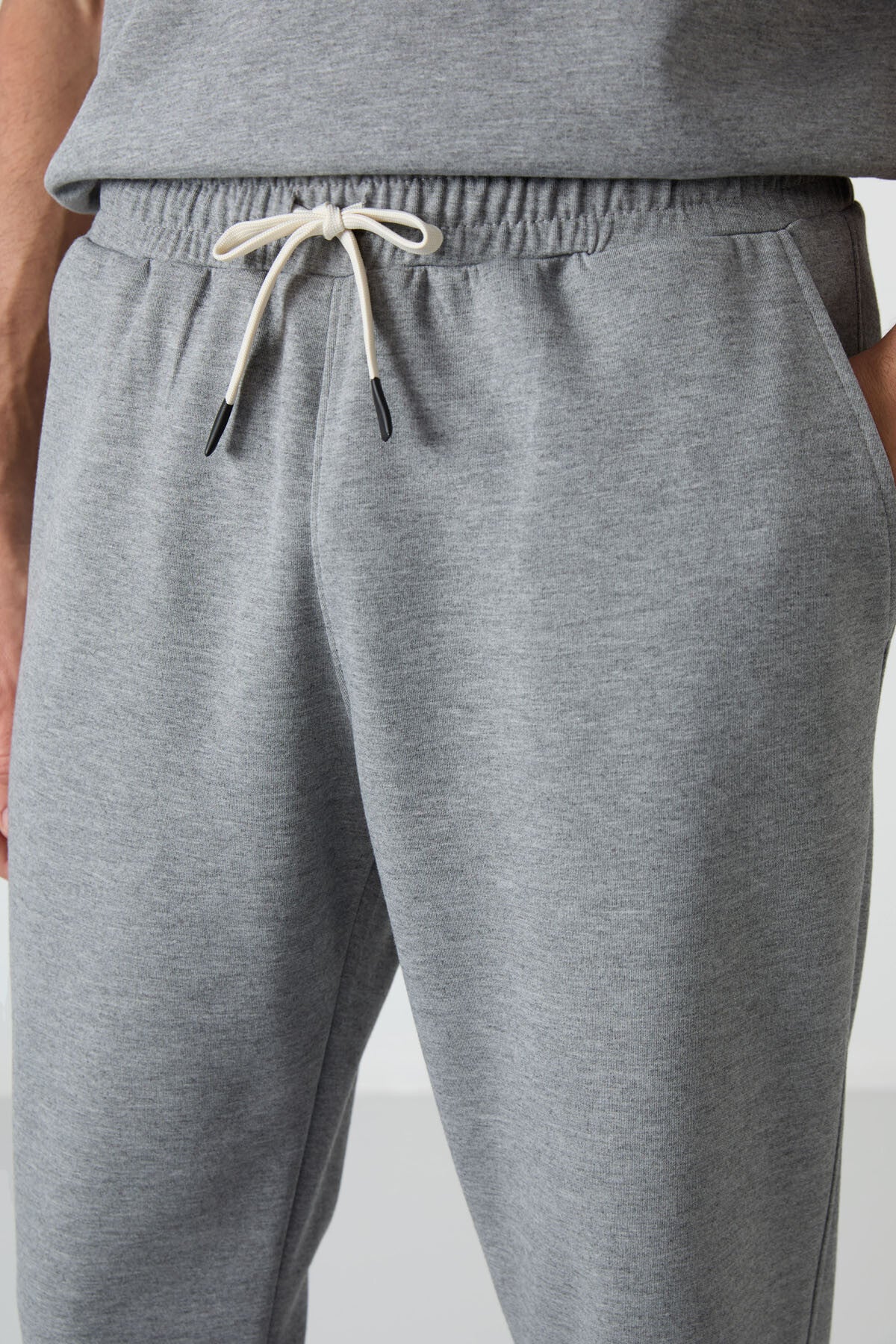 Grey Melange Cotton Thick Soft Textured Oversize Fit Basic Men's Tracksuit Set - 85251