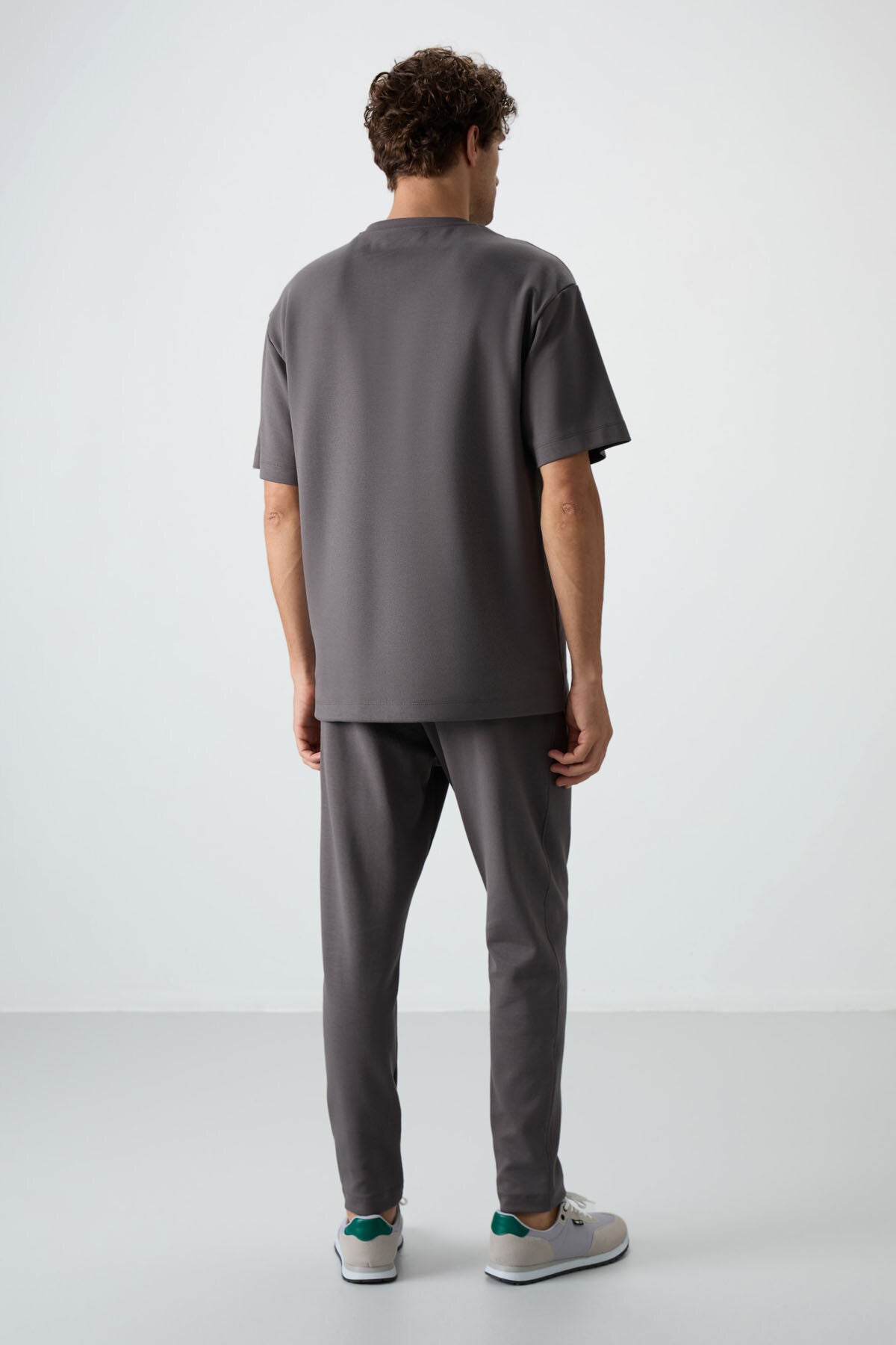 Dark Grey Cotton Thick Soft Textured Oversize Fit Basic Men's Tracksuit Set - 85251