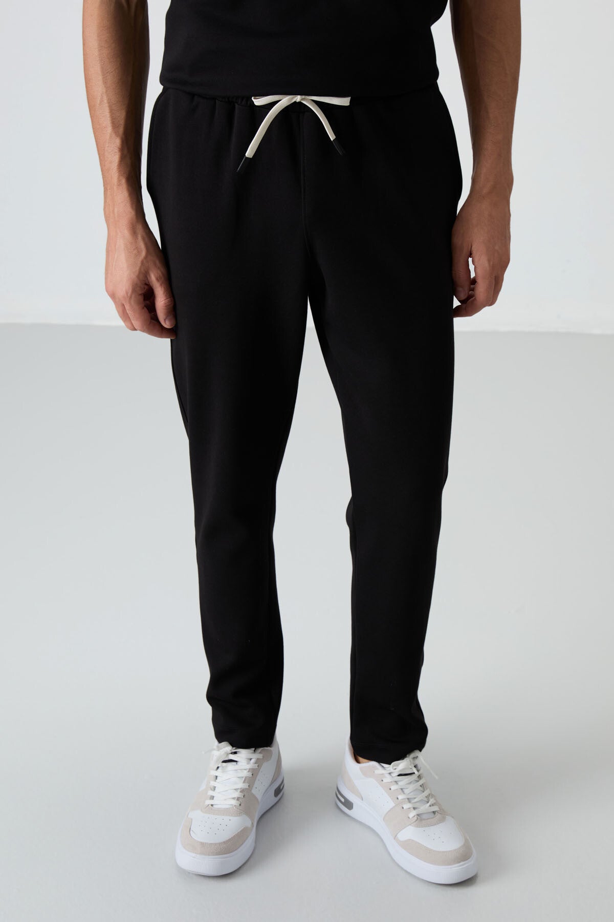 Black Cotton Thick Soft Textured Oversize Fit Basic Men's Tracksuit Set - 85251