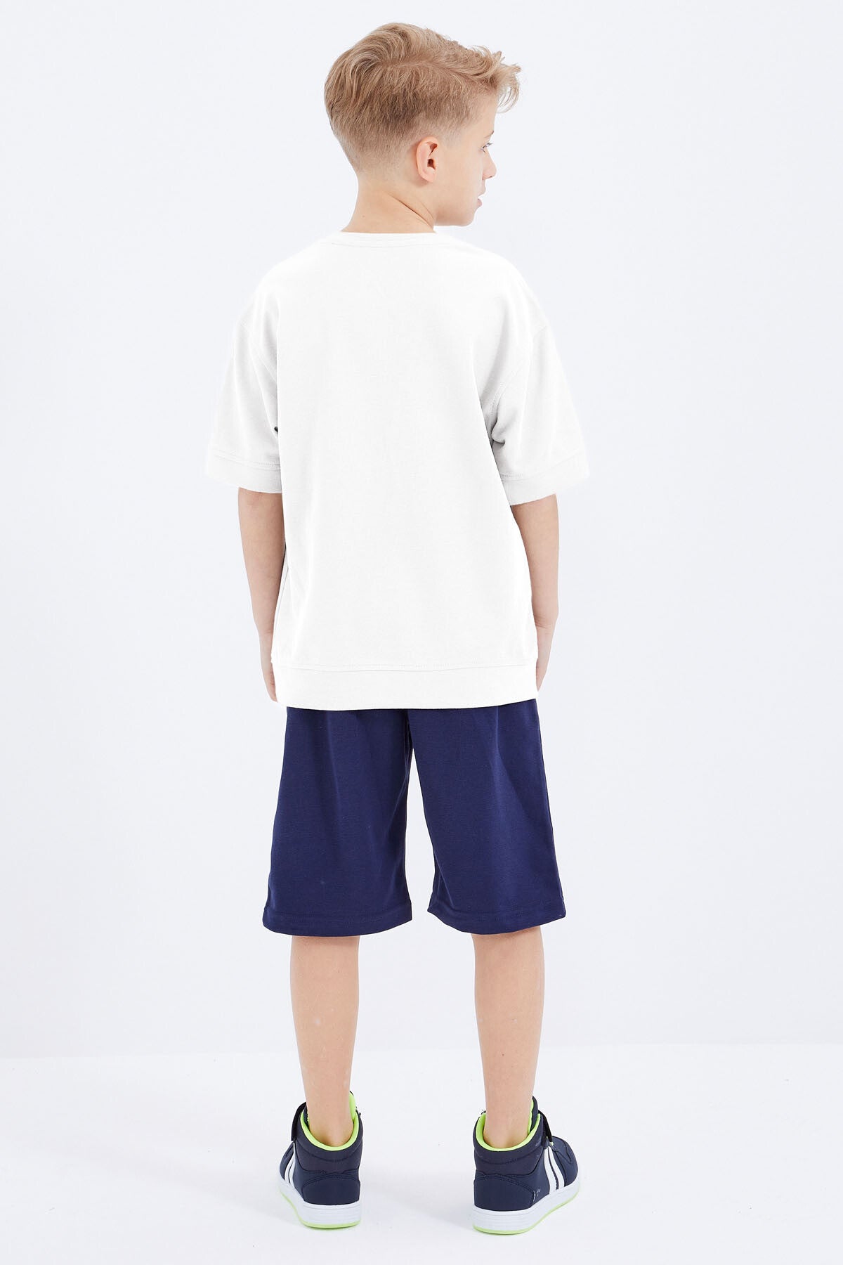Ecru-Indigo Embroidered Oversize Boys' Shorts Set - 10897
