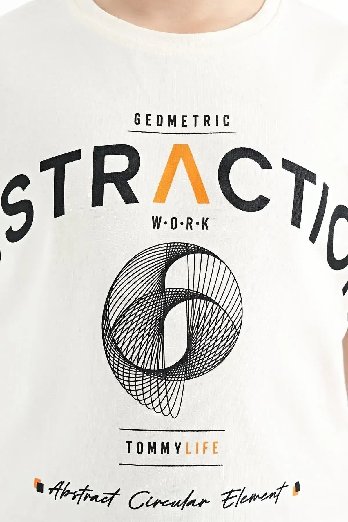 Ecru Writing Print Detailed O Collar Standard Cut Boys T-Shirt - 11103
