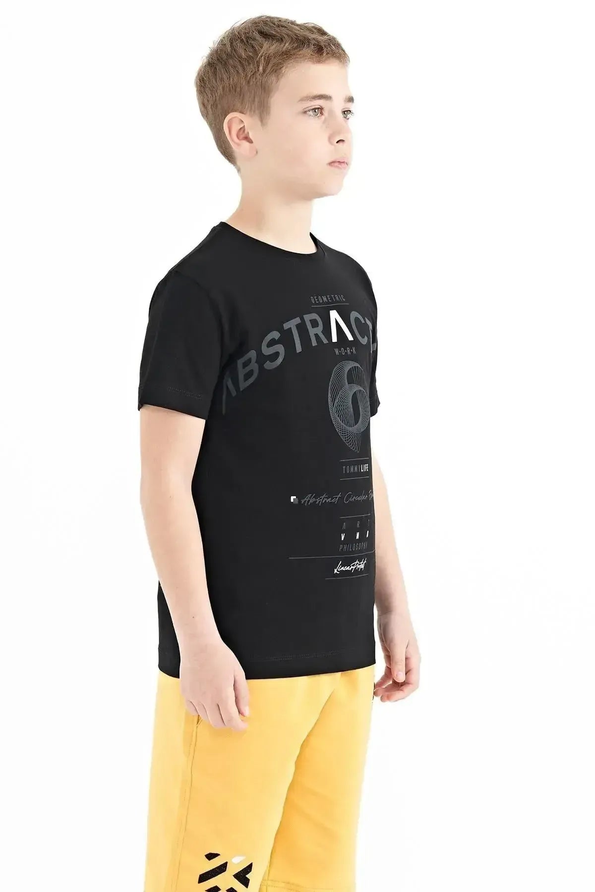 Black Print Detailed O Collar Standard Fit Boys' T-Shirt - 11103