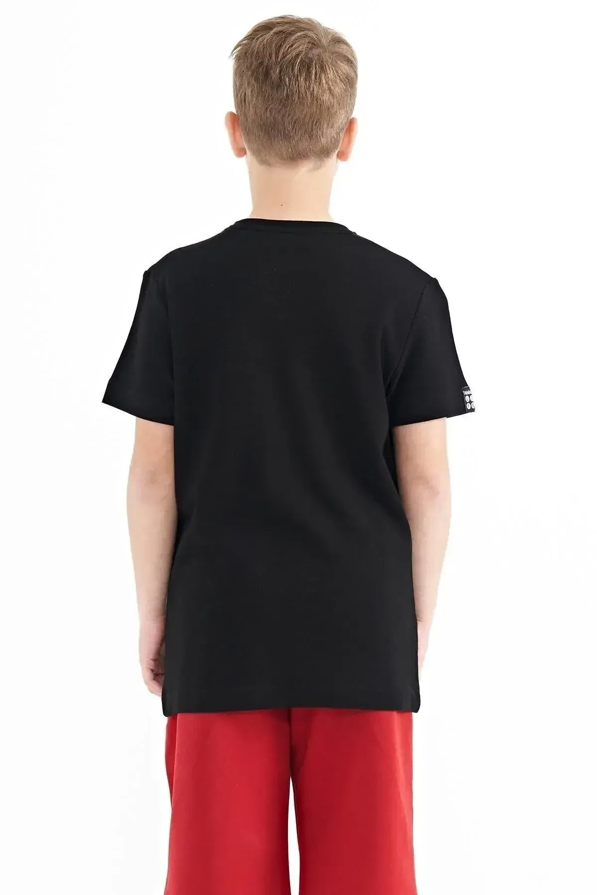 Black Front Pocket Embroidered O Collar Standard Fit Boys T-Shirt - 11116