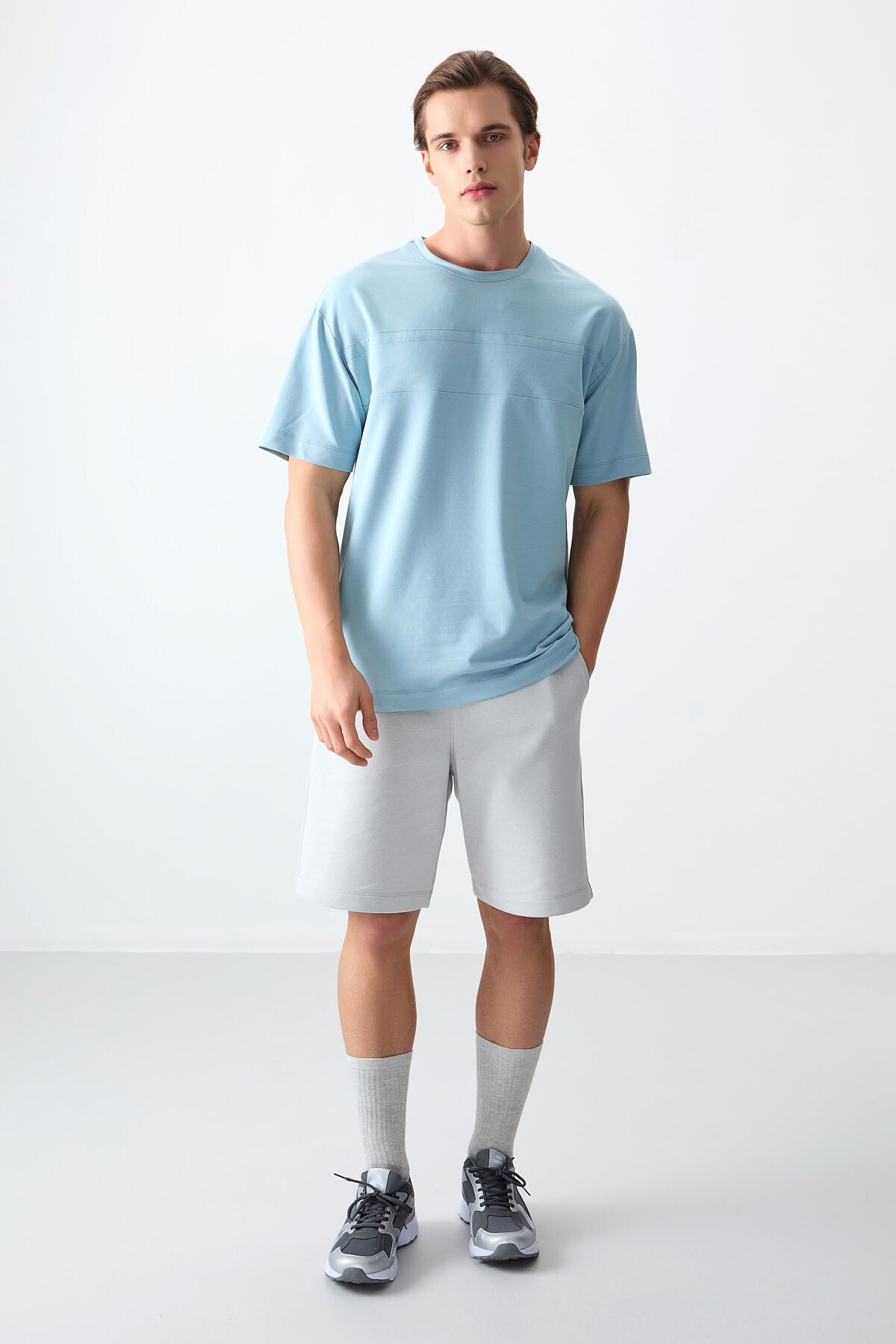 Light Blue Cotton Thick Soft Textured Oversize Fit Basic Men's T-Shirt - 88378