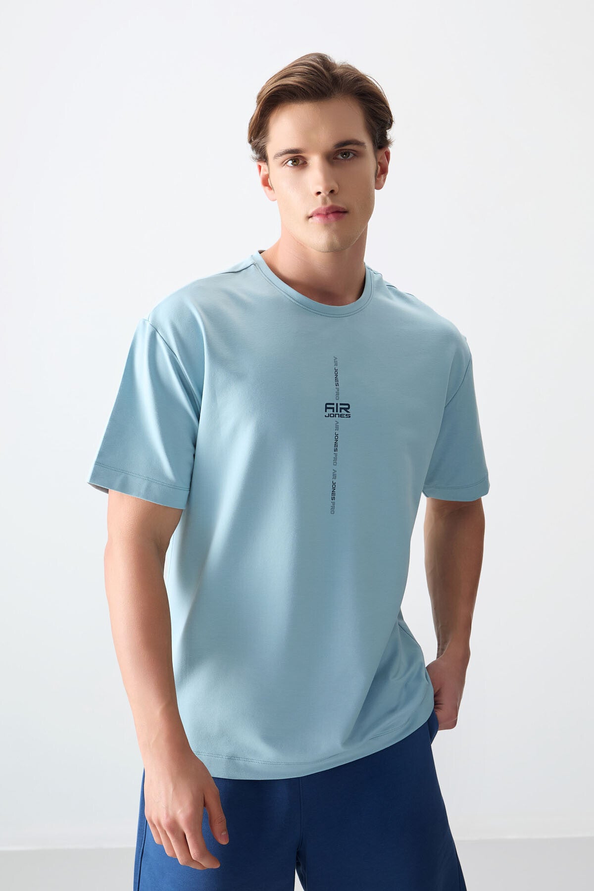 Light Blue Cotton Thick Soft Textured Oversize Fit Printed Men's T-Shirt - 88373
