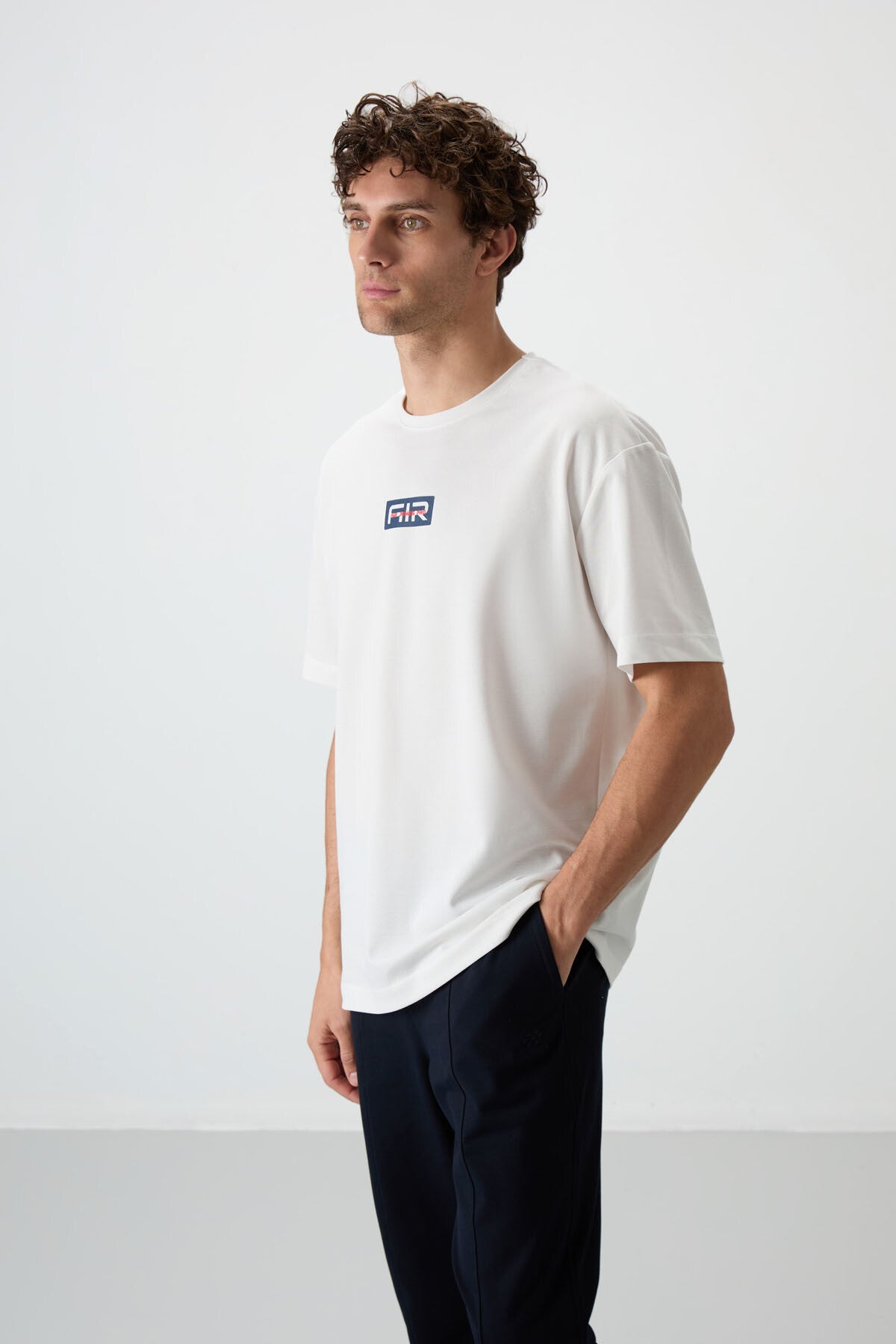 Ecru Thick Cotton Textured Surface Oversize Fit Printed Men's T-Shirt - 88367