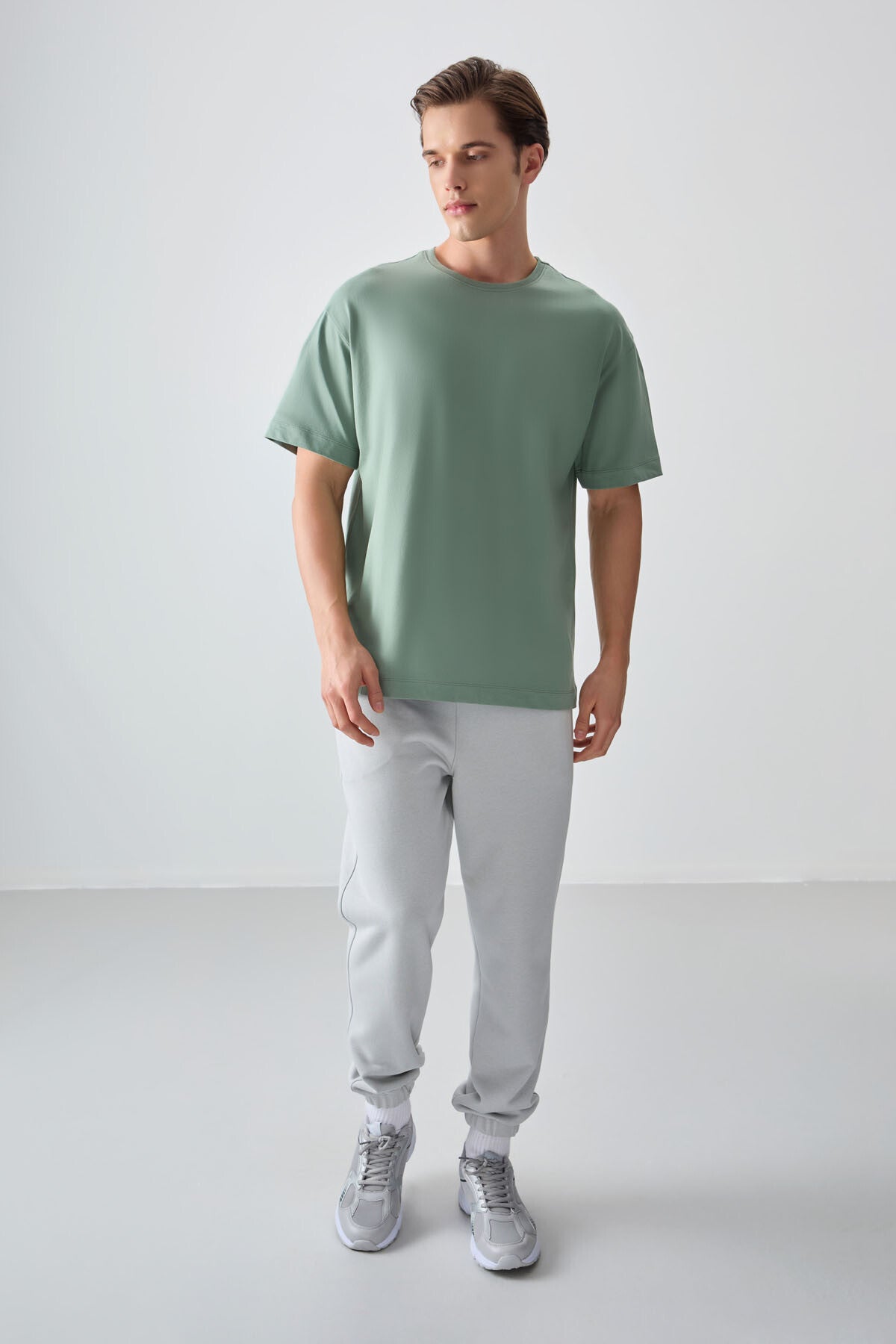 Light Green 100% Cotton Thick Soft Textured Oversize Fit Basic Men's T-Shirt - 88353