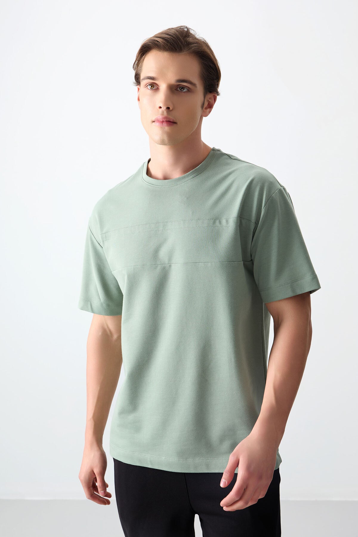 Light Green Cotton Thick Soft Textured Oversize Fit Basic Men's T-Shirt - 88378