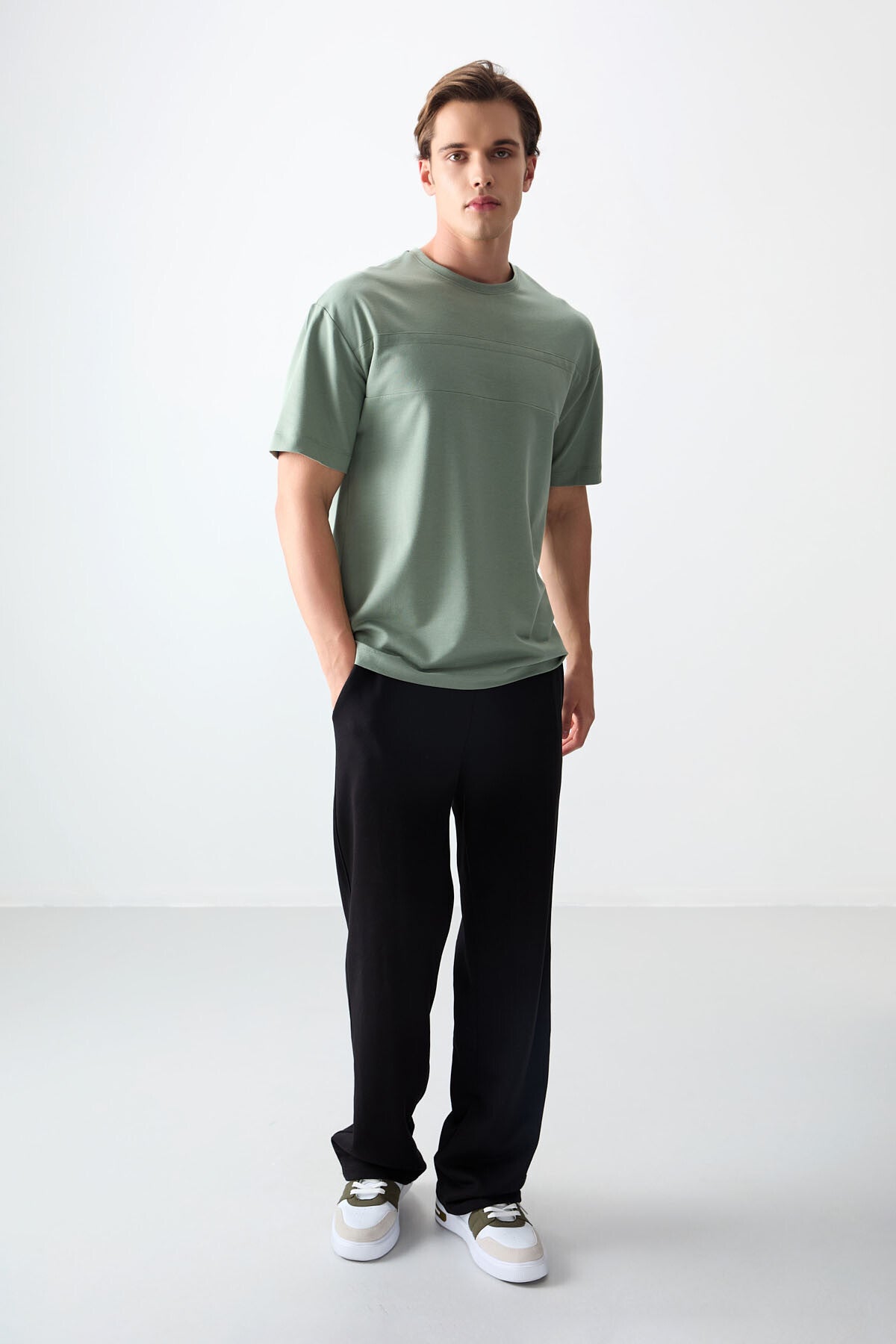 Light Green Cotton Thick Soft Textured Oversize Fit Basic Men's T-Shirt - 88378