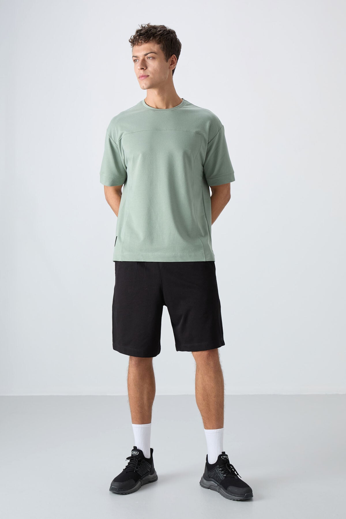 Light Green Cotton Thick Soft Textured Oversize Fit Basic Men's T-Shirt - 88349