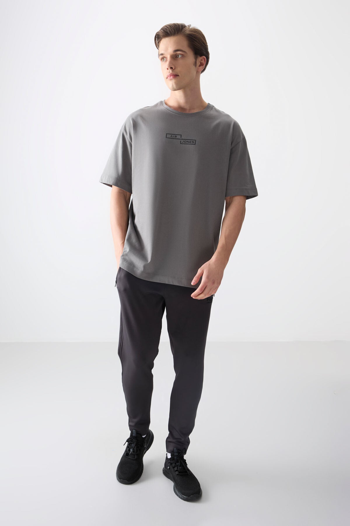 Dark Grey 100% Cotton Thick Soft Textured Oversize Fit Printed Men's T-Shirt - 88361