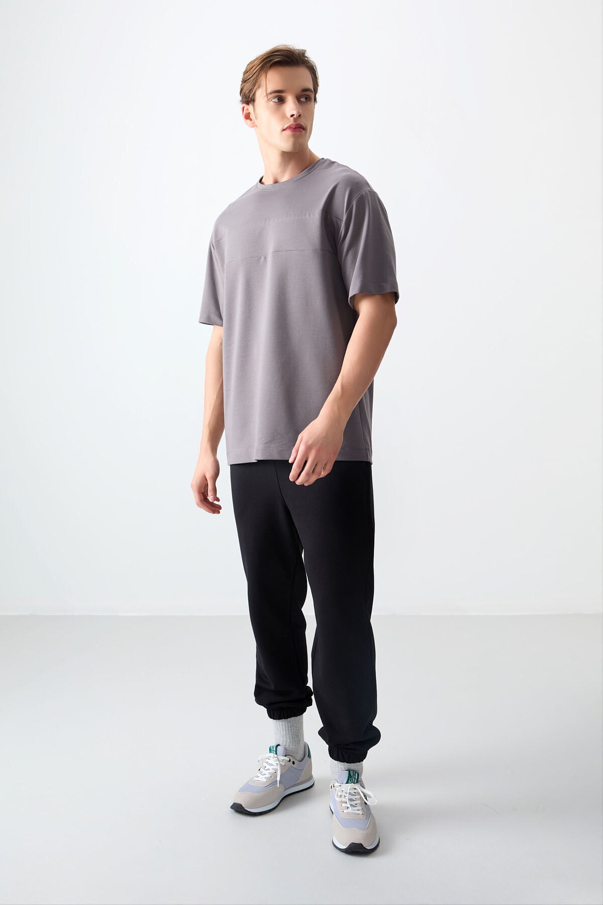 Dark Grey Cotton Thick Soft Textured Oversize Fit Basic Men's T-Shirt - 88378