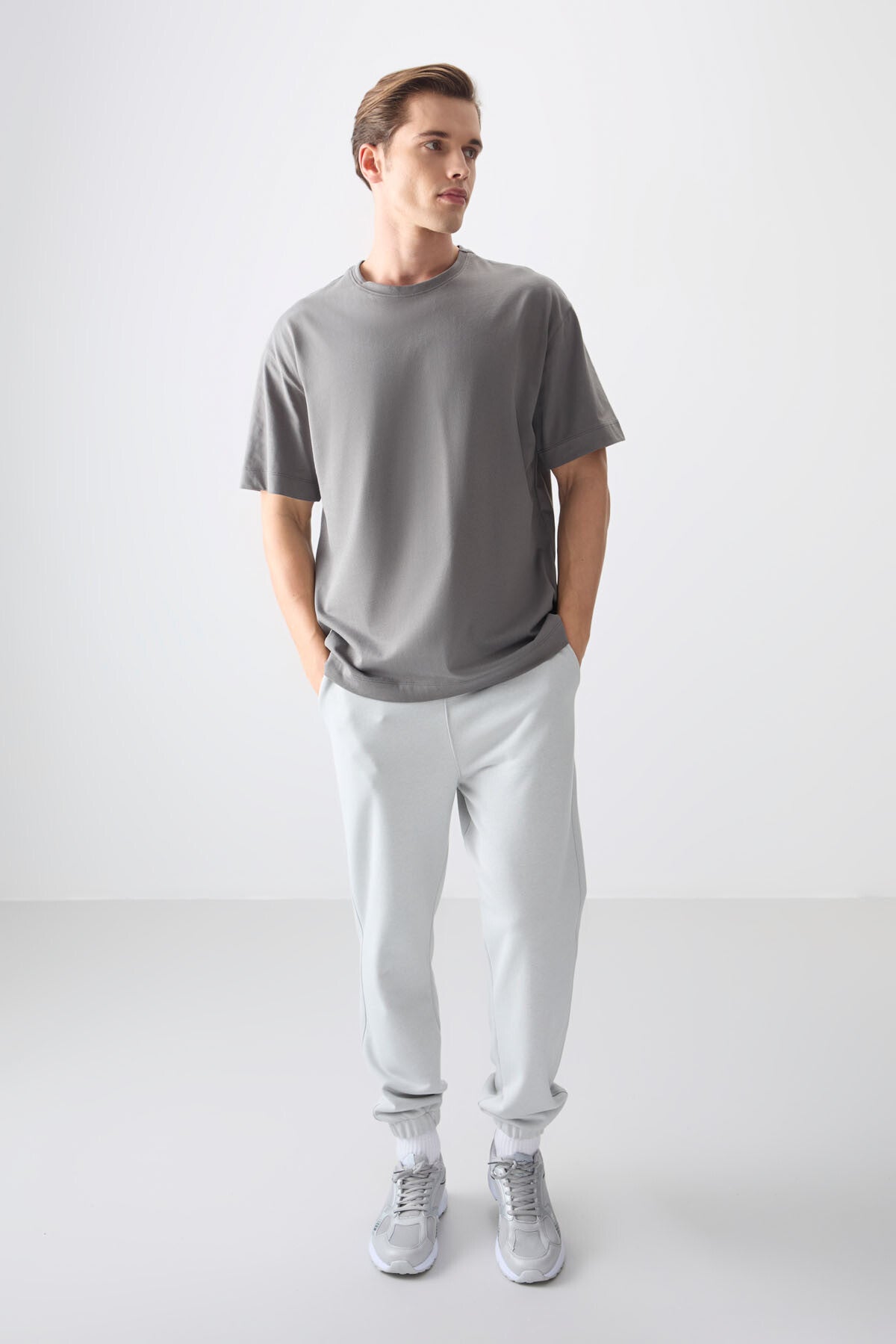Dark Grey 100% Cotton Thick Soft Textured Oversize Fit Basic Men's T-Shirt - 88353