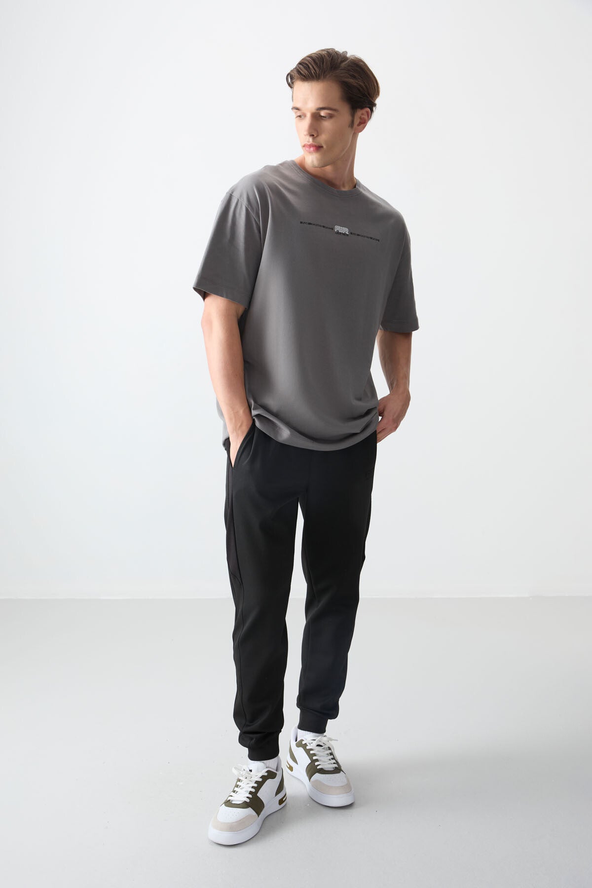 Dark Grey 100% Cotton Thick Soft Textured Oversize Fit Printed Men's T-Shirt - 88357