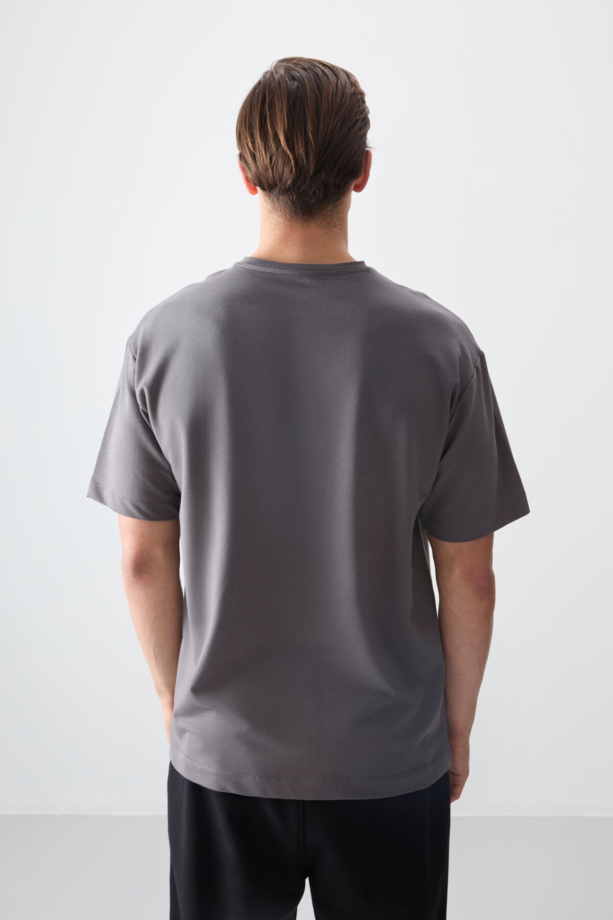 Dark Grey Cotton Thick Soft Textured Oversize Fit Printed Men's T-Shirt - 88373