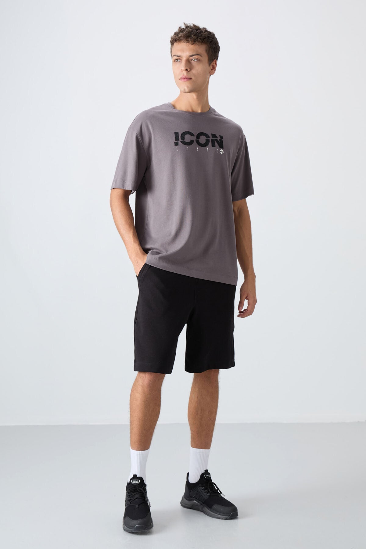 Dark Grey Cotton Thick Soft Textured Oversize Fit Printed Men's T-Shirt - 88331