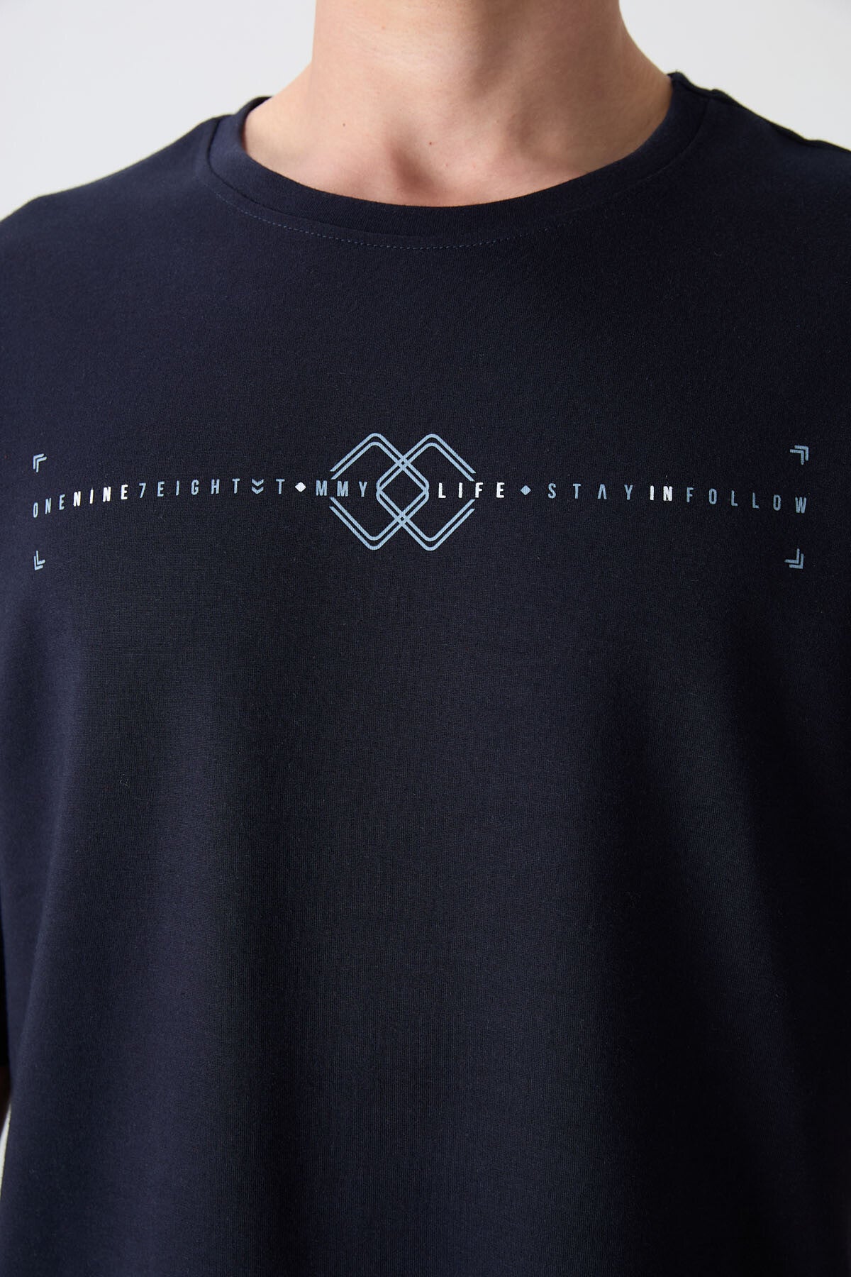 Navy Blue Cotton Thick Soft Textured Oversize Fit Printed Men's T-Shirt - 88323