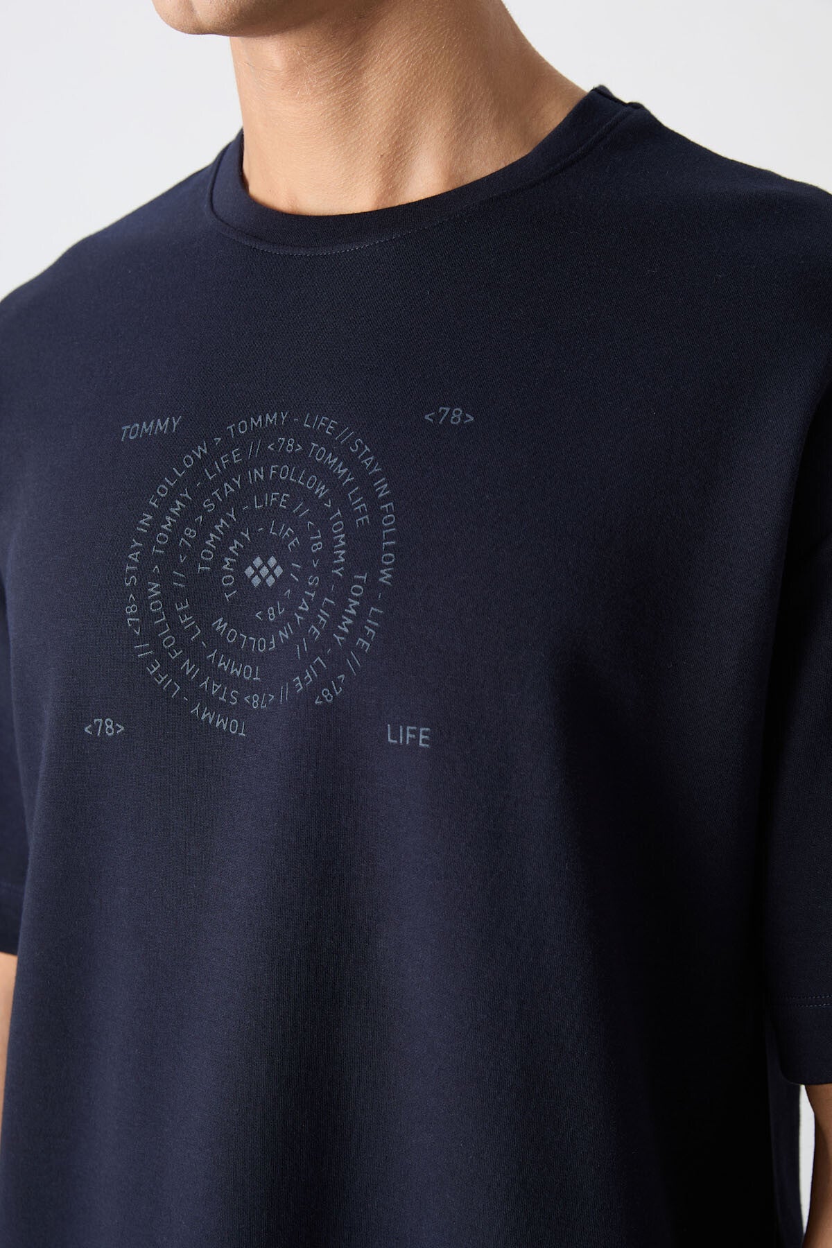 Navy Blue Cotton Thick Soft Textured Oversize Fit Printed Men's T-Shirt - 88324