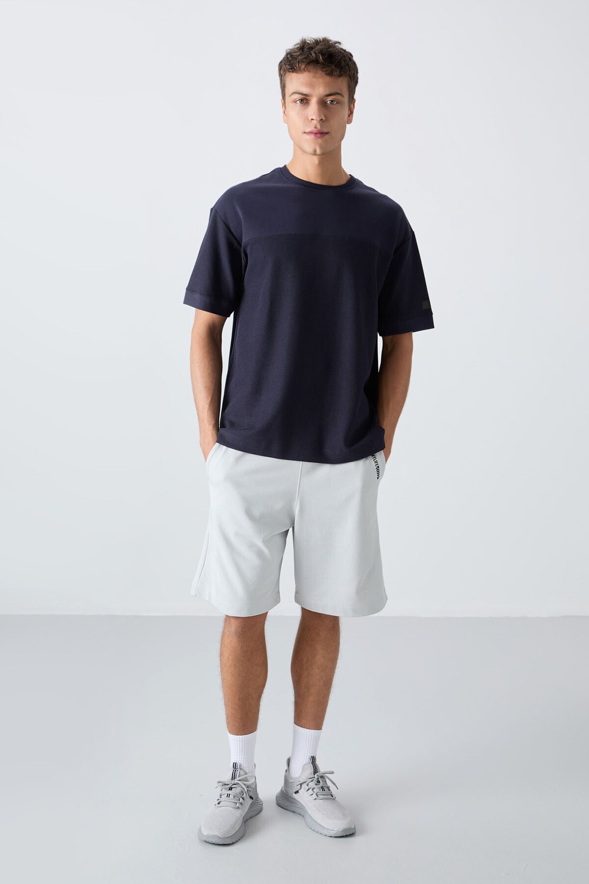 Navy Blue Textured Thick Surface Cotton Oversize Fit Basic Men's T-Shirt - 88340