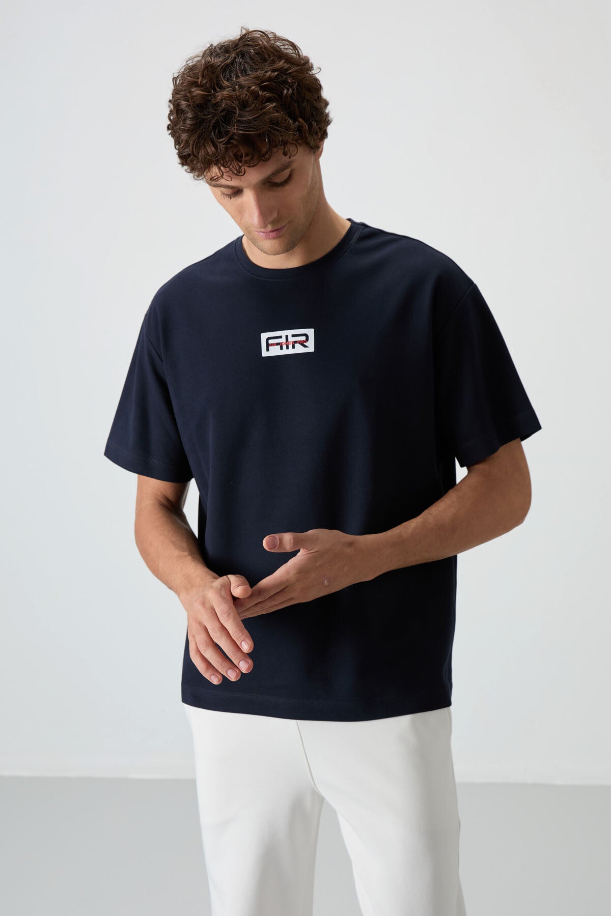 Navy Blue Textured Thick Surface Cotton Oversize Fit Printed Men's T-Shirt - 88367