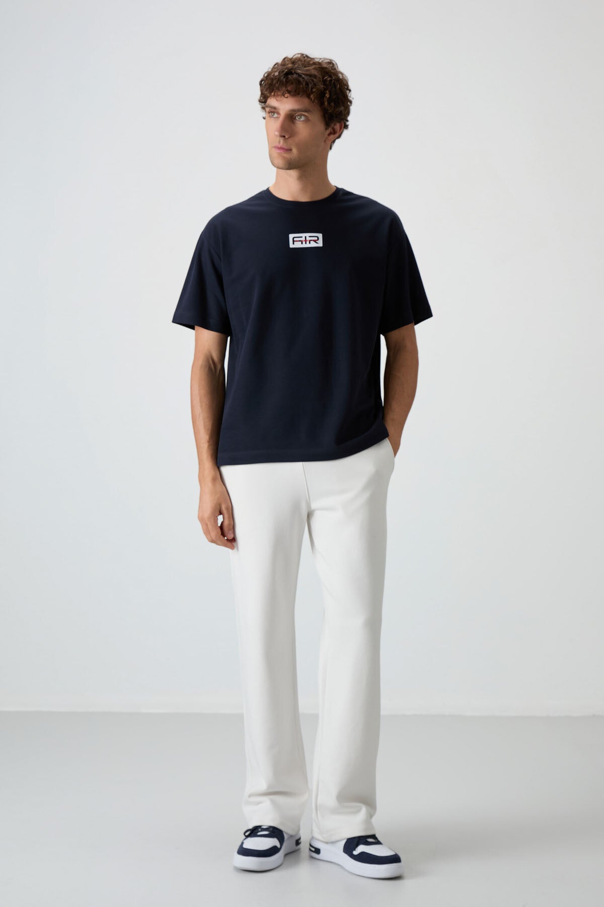 Navy Blue Textured Thick Surface Cotton Oversize Fit Printed Men's T-Shirt - 88367