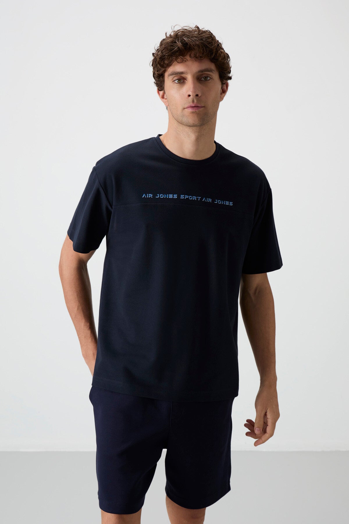 Navy Blue Textured Thick Surface Cotton Oversize Fit Printed Men's T-Shirt - 88371