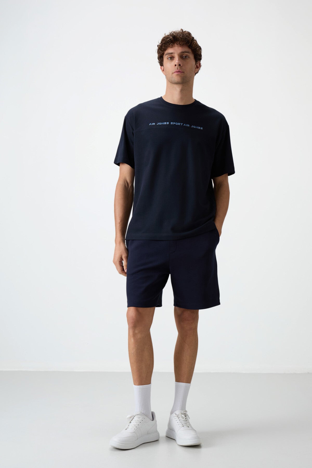 Navy Blue Textured Thick Surface Cotton Oversize Fit Printed Men's T-Shirt - 88371